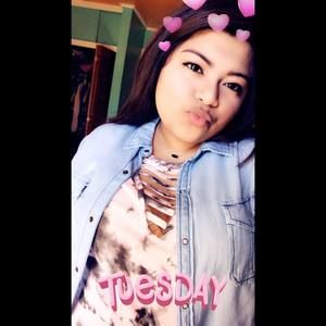 Meet your Posher, Clara